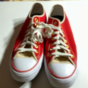 Classic Red all star Sneakers